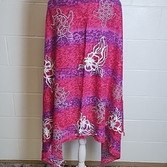 Hibiscus Collection Pink and Purple Sarong Large Beach Scarf Sea Turtle - Picture 5 of 7